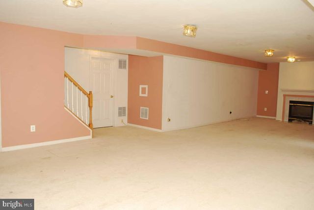 5901 EWING PL, Alexandria, VA 22310