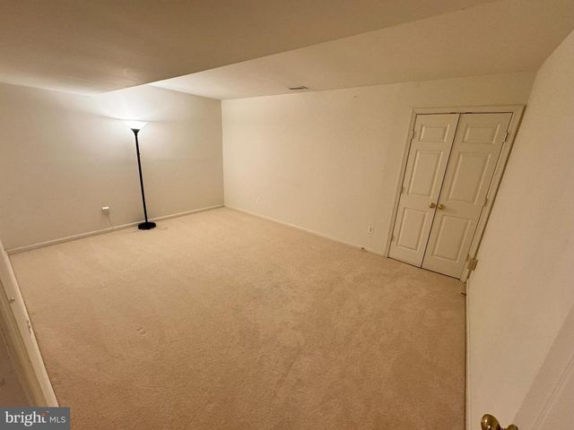 5901 EWING PL, Alexandria, VA 22310