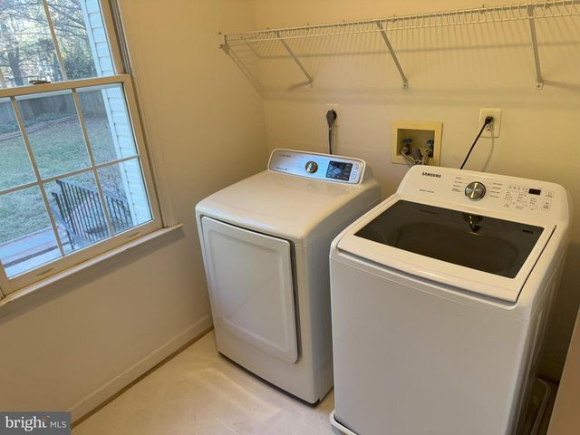 5901 EWING PL, Alexandria, VA 22310