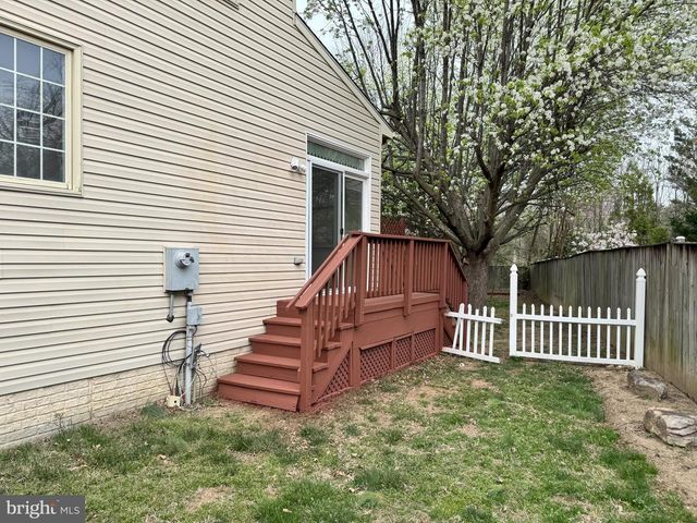 5901 EWING PL, Alexandria, VA 22310