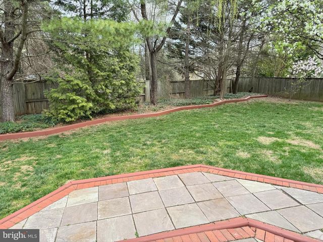 5901 EWING PL, Alexandria, VA 22310
