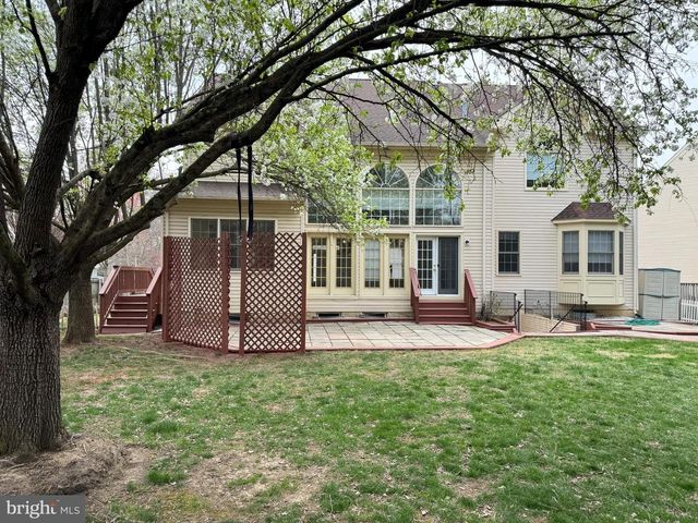 5901 EWING PL, Alexandria, VA 22310