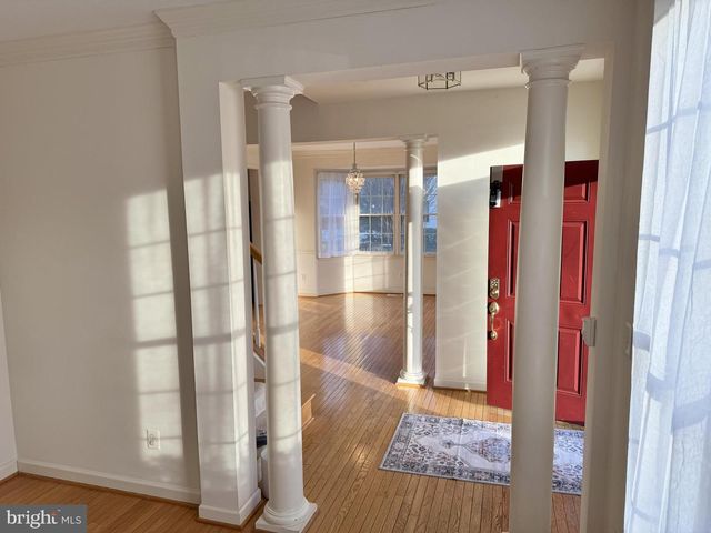 5901 EWING PL, Alexandria, VA 22310