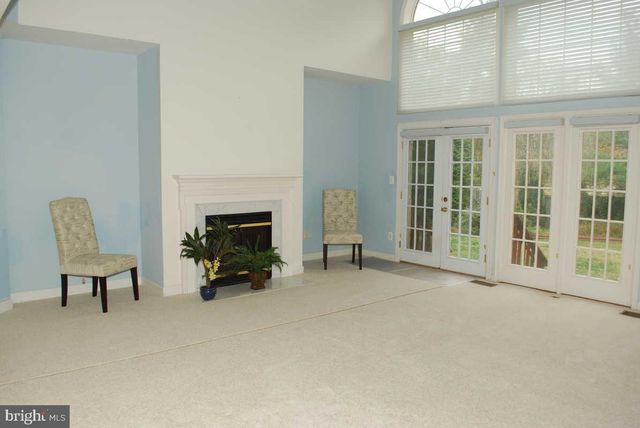 5901 EWING PL, Alexandria, VA 22310