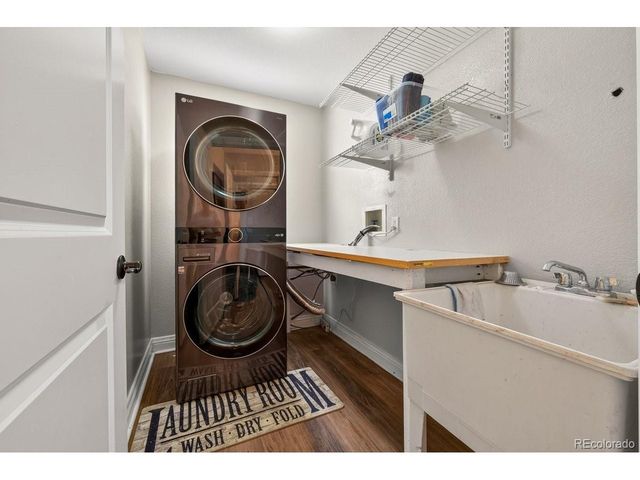 6388 Holman Ct, Arvada, CO 80004