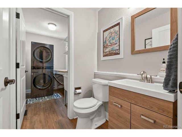6388 Holman Ct, Arvada, CO 80004