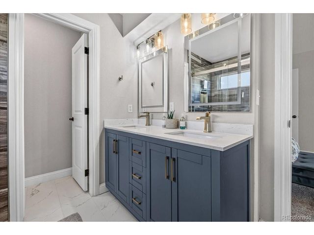 6388 Holman Ct, Arvada, CO 80004