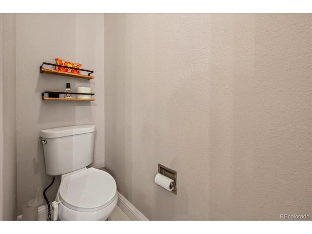 6388 Holman Ct, Arvada, CO 80004