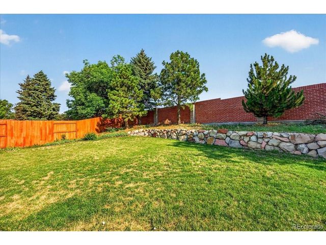 6388 Holman Ct, Arvada, CO 80004