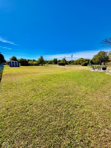 1594 N Cowlitz Trail, Greensburg, IN 47240