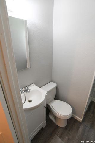 514 BEXAR DR, San Antonio, TX 78228