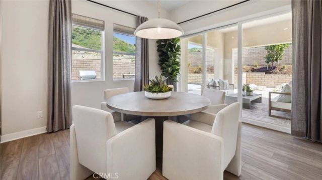 24503 Villa La Sombrilla, Valencia, CA 91354