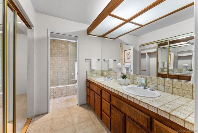 315 Colima Court, La Jolla, CA 92037