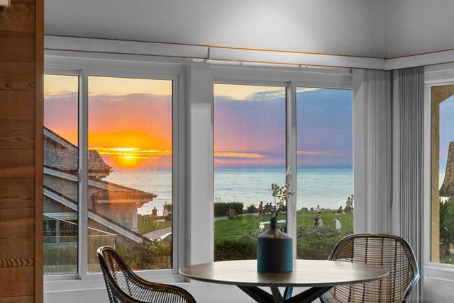 315 Colima Court, La Jolla, CA 92037