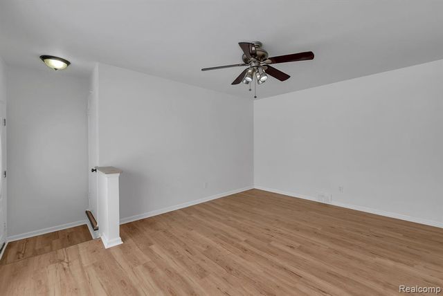 32658 Kathryn Street, Garden City, MI 48135