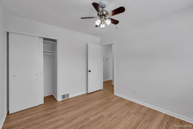 32658 Kathryn Street, Garden City, MI 48135