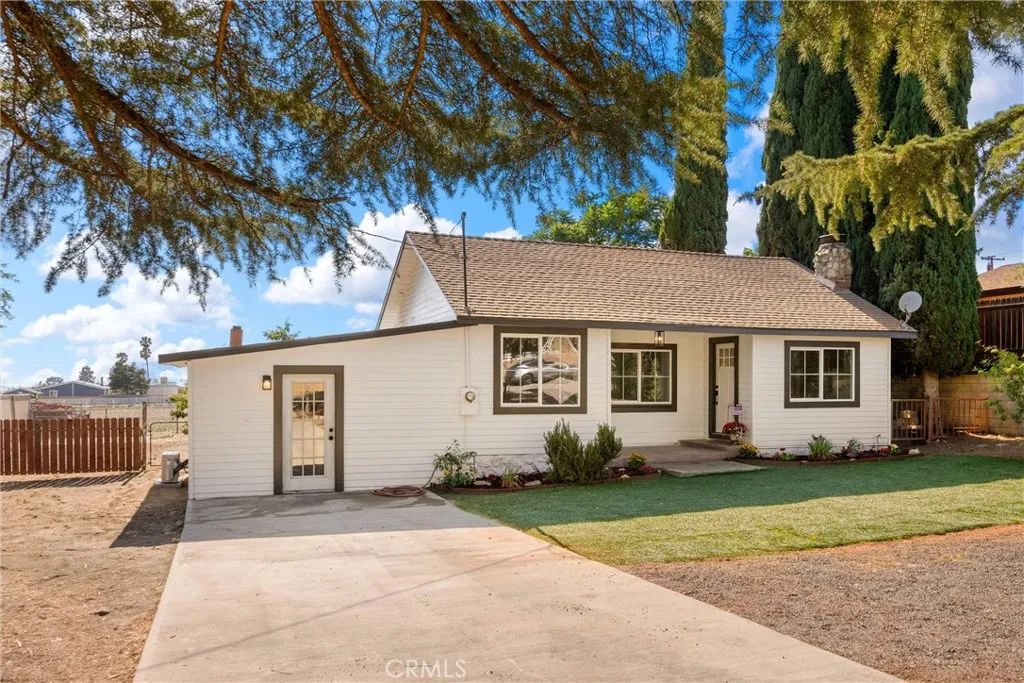 10269 Live Oak Avenue, Cherry Valley, CA 92223
