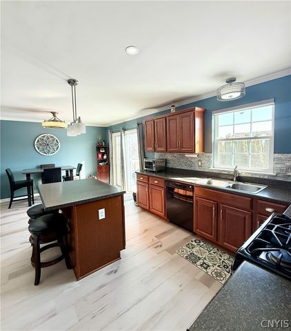 5496 Tobin Path, Clay, NY 13041