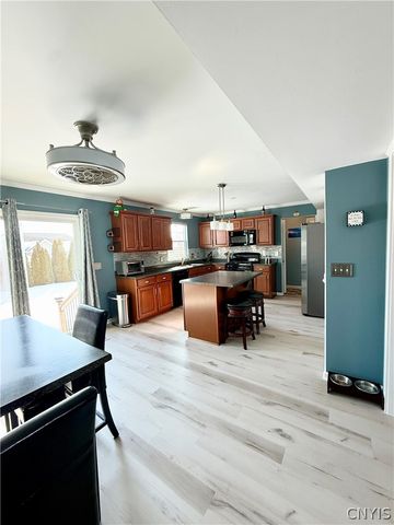 5496 Tobin Path, Clay, NY 13041