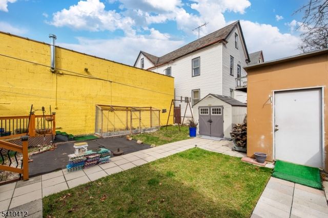 204 Central Ave, Passaic City, NJ 07055