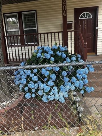 204 Central Ave, Passaic City, NJ 07055