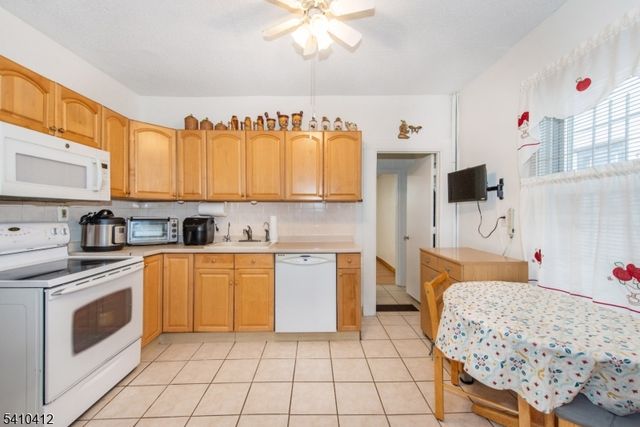 204 Central Ave, Passaic City, NJ 07055