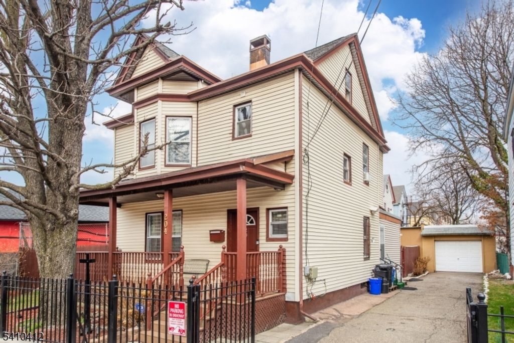 204 Central Ave, Passaic City, NJ 07055