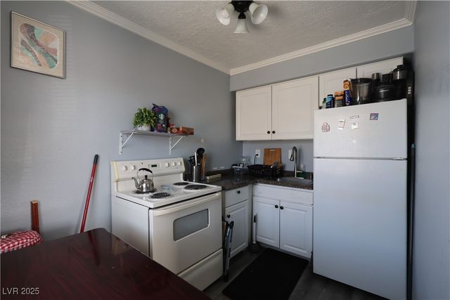 416 North 15th Street, Las Vegas, NV 89101