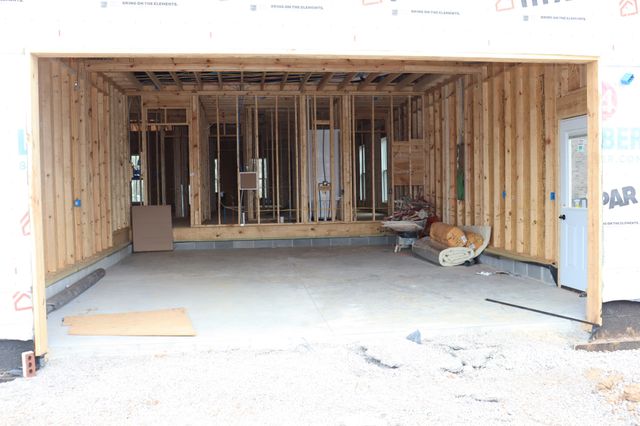 730 Southern Pine Trl, Clarksville, TN 37043