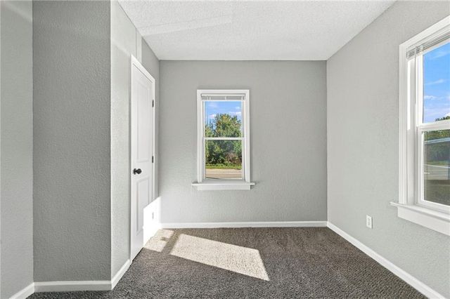 15023 E Truman Road, Independence, MO 64050