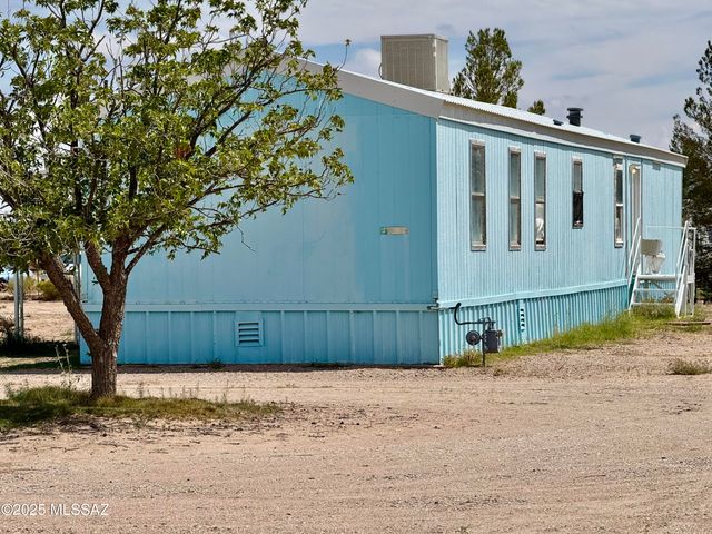 4530 W Jericho Drive, Willcox, AZ 85643