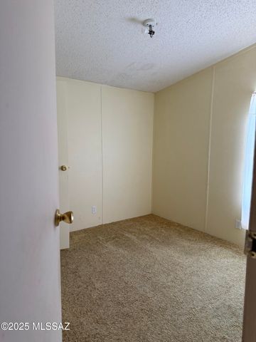 4530 W Jericho Drive, Willcox, AZ 85643