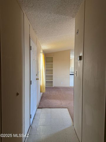 4530 W Jericho Drive, Willcox, AZ 85643