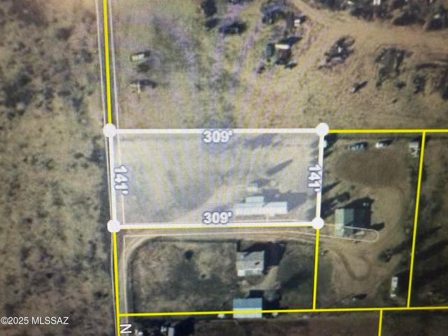 4530 W Jericho Drive, Willcox, AZ 85643