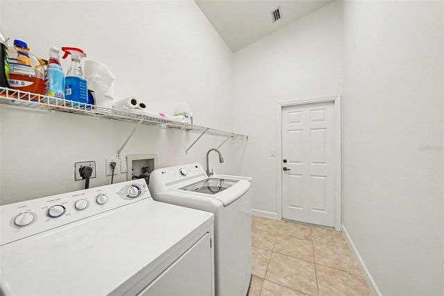 19610 WYNDMILL CIRCLE, Odessa, FL 33556