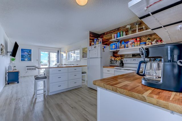 6301 Ocean Blvd. N A2, North Myrtle Beach, SC 29582