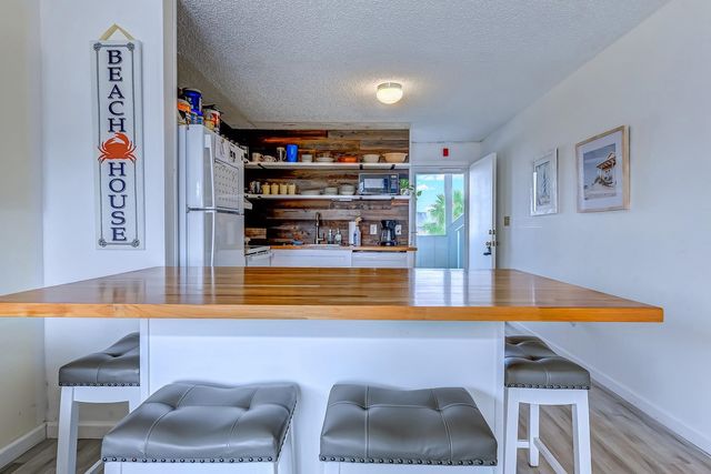 6301 Ocean Blvd. N A2, North Myrtle Beach, SC 29582