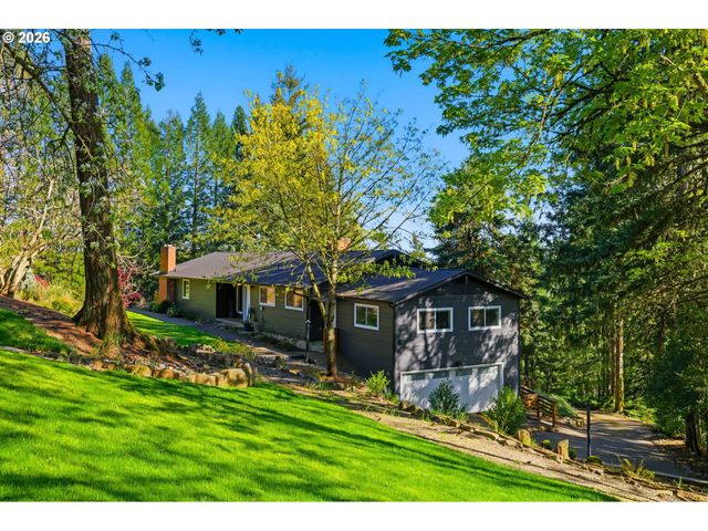 10951 Se VALLEY VIEW Ter, Happy Valley, OR 97086