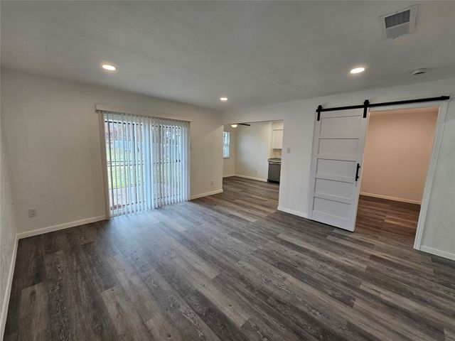 3101 Peabody Avenue, Dallas, TX 75215