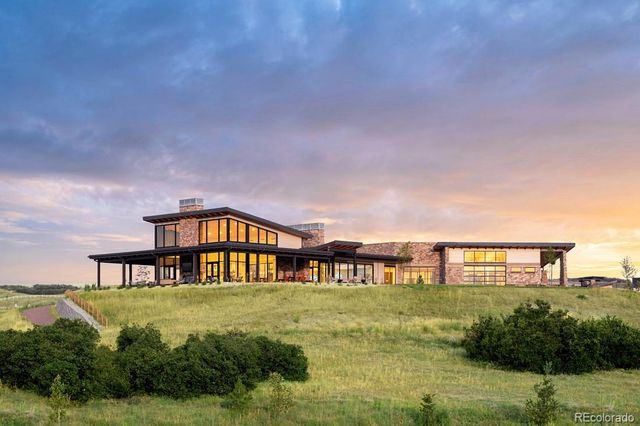 35 Welded Tuff Trail, Castle Rock, CO 80104
