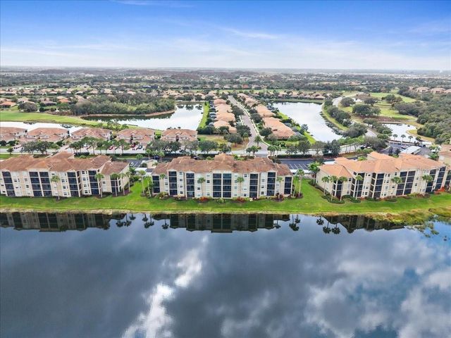 7803 GRAND ESTUARY TRAIL 302, Bradenton, FL 34212
