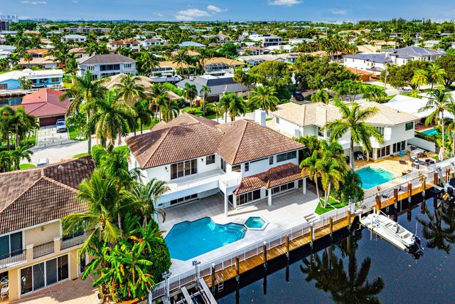 807 Coventry Street, Boca Raton, FL 33487
