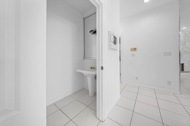 807 Coventry Street, Boca Raton, FL 33487