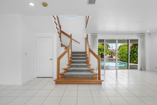 807 Coventry Street, Boca Raton, FL 33487