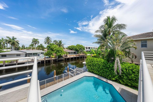 807 Coventry Street, Boca Raton, FL 33487
