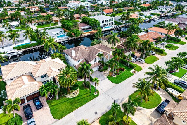807 Coventry Street, Boca Raton, FL 33487