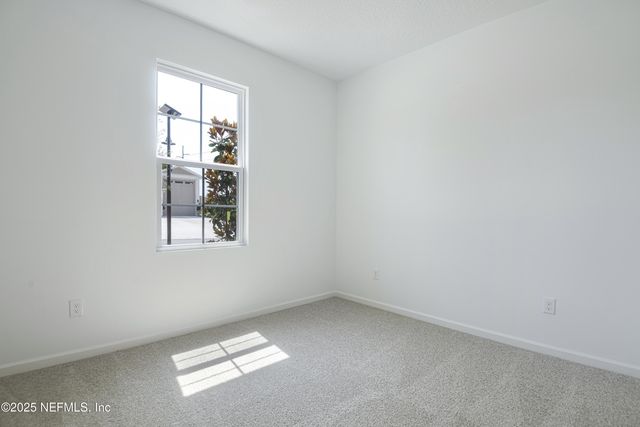 306 ALEXANDRITE Street, Deland, FL 32720