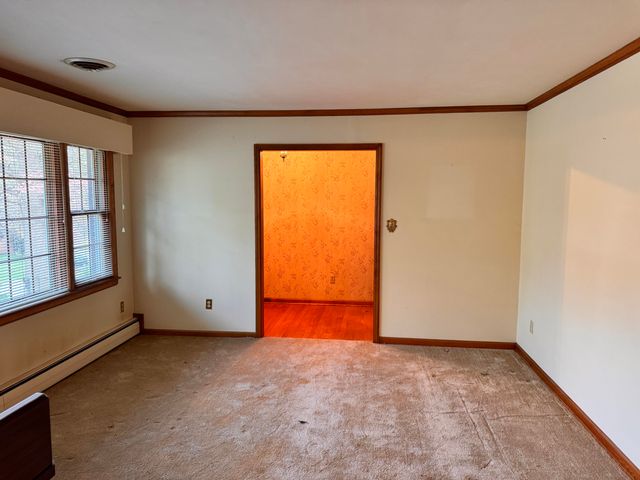 5712 Littlehorn DR, Roanoke, VA 24018