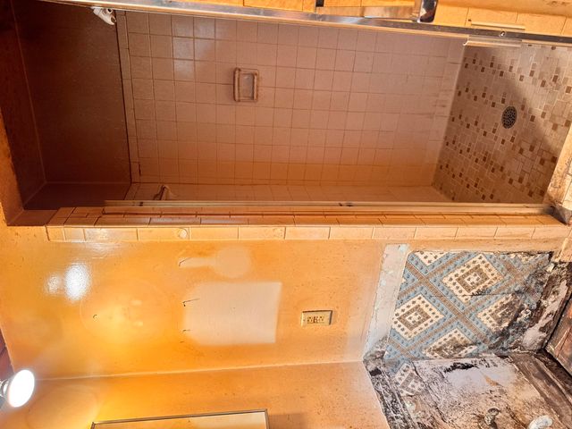 5712 Littlehorn DR, Roanoke, VA 24018