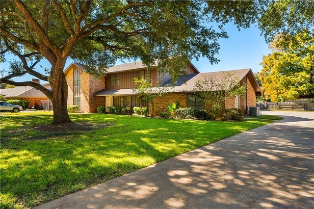 5220 ARGONNE Boulevard, Alexandria, LA 71303